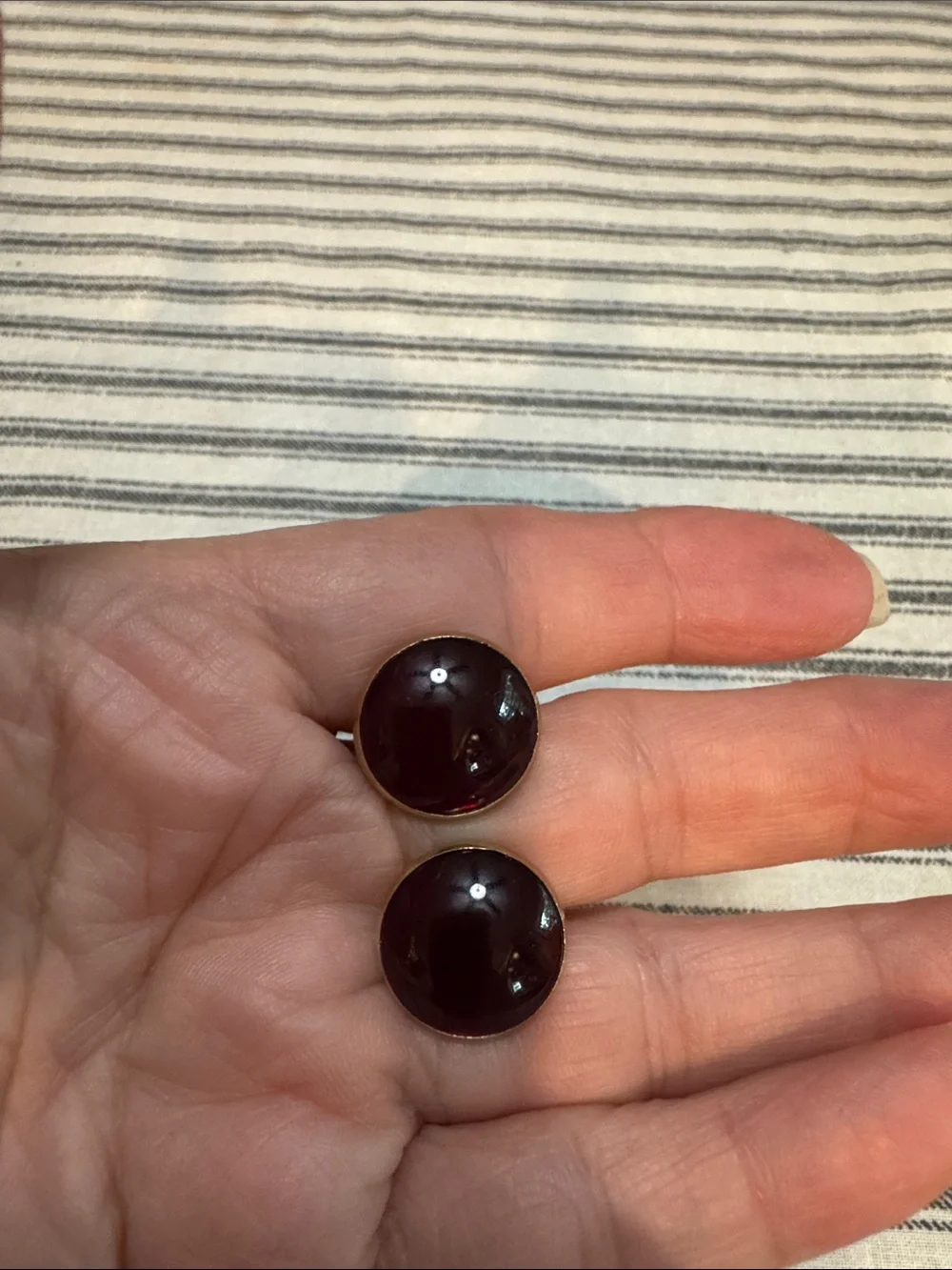 Men's Gold Tone Cufflinks with Dark maroon Inset